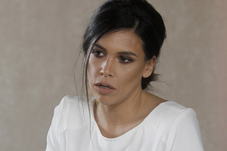 NAJNOVIJA OBJAVA KAJE OSTOJIĆ LEDI KRV U ŽILAMA: Šok-scena u pevačicinom stanu, na ovo se mnogi nikada ne bi usudili!