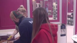 Nije majstor za klizanje, ali je zato za LJUBAVNU TORTU! Luka rešio da svoje umeće nesebično podeli, pomogao Sofiji da napravi iznenađenje za Terzu! (