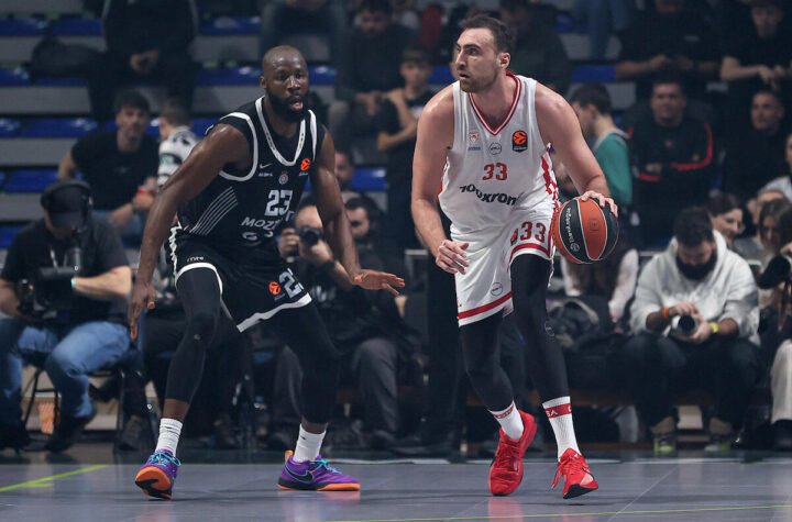 Olimpijakos prebacio stotku i pobedio Partizan sa +38 u Pioniru (Foto)