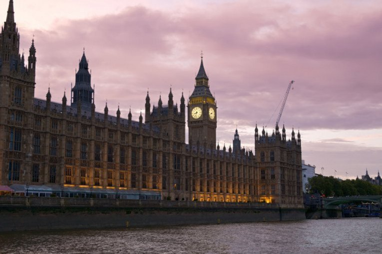 PANIKA U LONDONU Kina gradi superambasadu od 20.000 kvadrata!