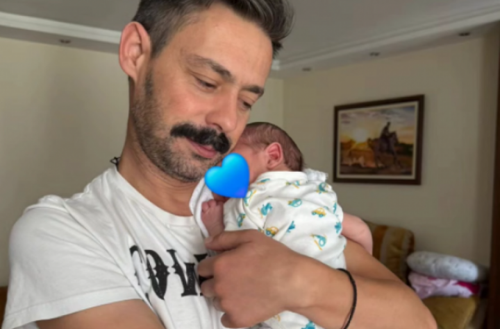 POČELO SLAVLJE U DOMU MILANA VASIĆA! Ova posebna DAMA uputila najlepše reči glumcu