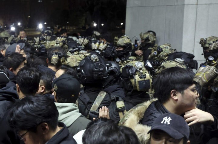 POLICIJA UPALA U SKUPŠTINU, RACIJA U TOKU! Predsednica Odbora pod istragom zbog VENČANJA SVOJE ĆERKE