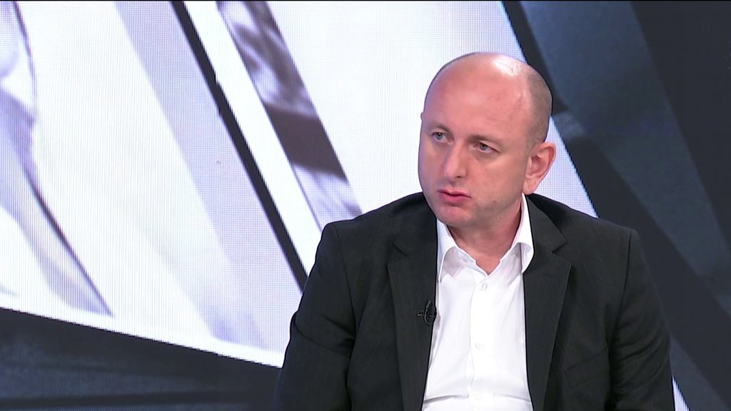 RASTU TENZIJE: Knežević najavio protest ispred zgrade Glavnog grada u centru Podgorice!