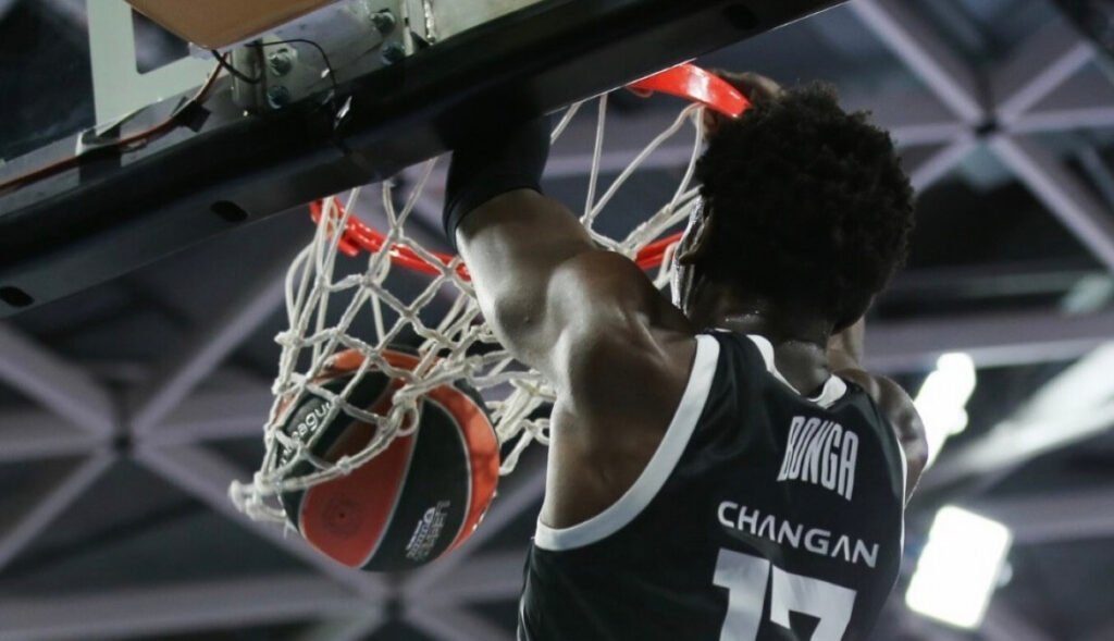 SJAJAN POČETAK PARTIZANA: Gosti potpuno neprepoznatljivi!