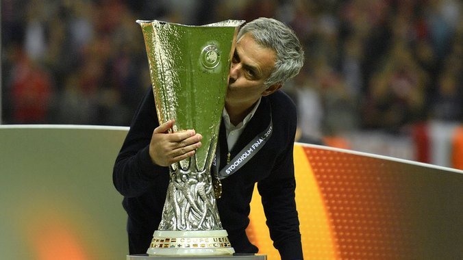 SPEKTAKULARAN ŽREB ZA LIGU ŠAMPIONA: Murinjo ponovo udara na Real