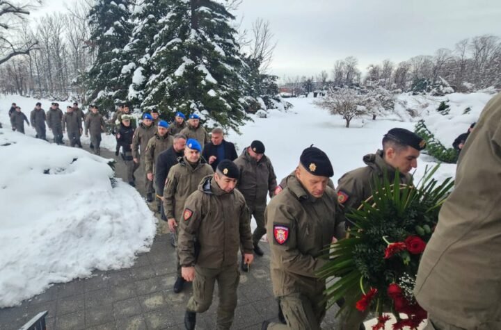 Sahranjen Danilo Šuković: Veliki broj prijatelja i porodica odali poslednju počast mladom heroju (FOTO)