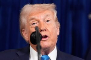 TRAMP SE POVUKAO IZ "NAJVEĆE SVETSKE PREVARE IKADA": Ovo će zaboleti planetu