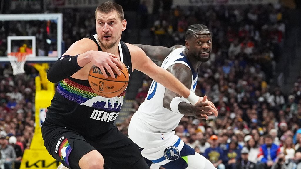 UDARNA VEST IZ AMERIKE! NIKOLA JOKIĆ SE VRAĆA NA TEREN: Sjajne vesti iz NBA! Evo kada Srbin izlazi na parket