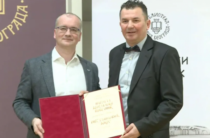 URUČEN "BEOGRADSKI POBEDNIK": Ovaj pisac je dobio 10.000 evra!