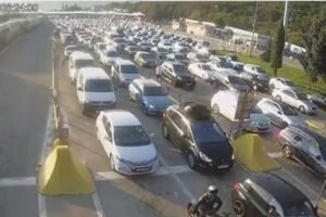 VAŽNO - KREĆU OGROMNE GUŽVE OVOG DATUMA NA GRANICAMA: Evo gde građani Srbije mogu bez EES sistema!