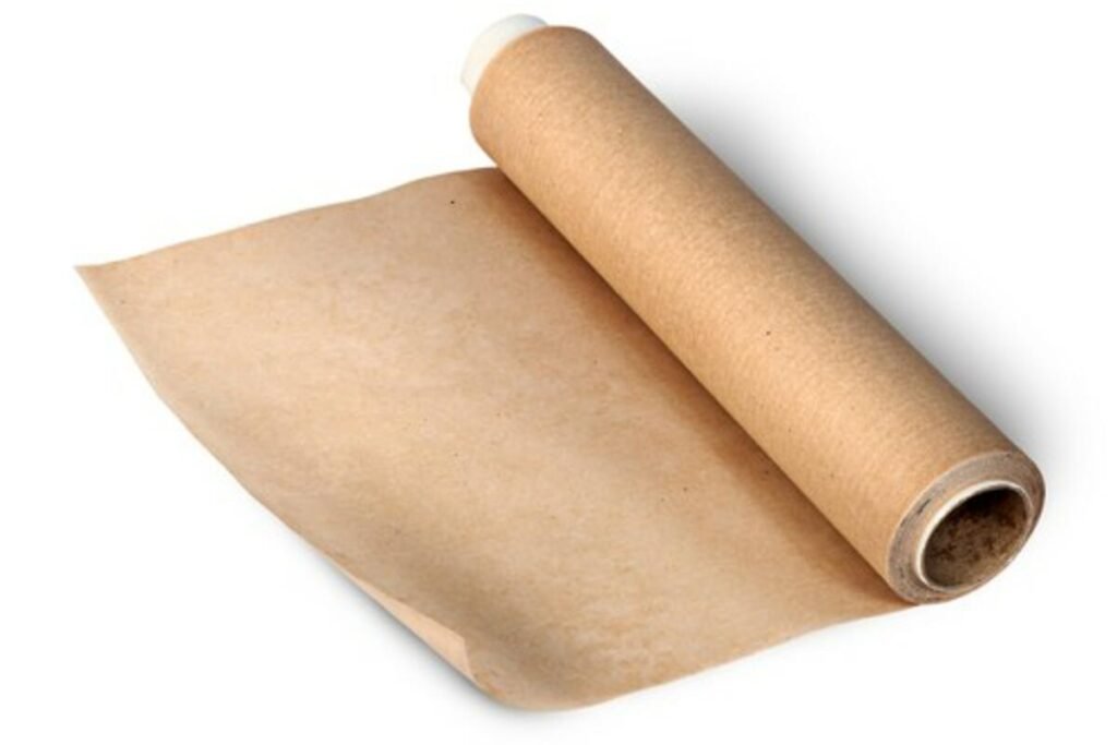 Zašto je papir za pečenje najveća greška u kuhinji? Opasan je po zdravlje, a domaćice ga masovno koriste