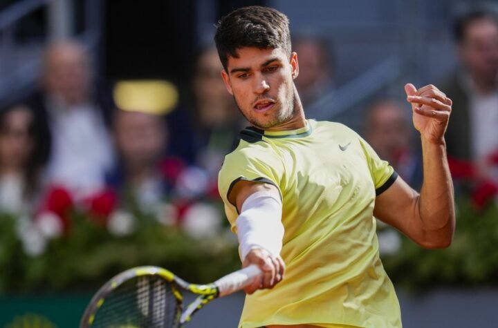 ALKARAZ PREŽIVEO Španac posle preokreta srušio Hačanova i prošao u polufinale