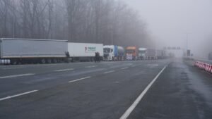 AMSS: Bez zadržavanja na rampama auto-puteva, kamioni čekaju samo na GP Batrovci