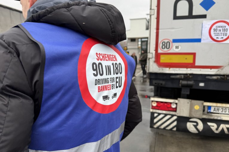 AMSS objavio najnovije informacije: Evo gde se na granicama čeka i do pet sati