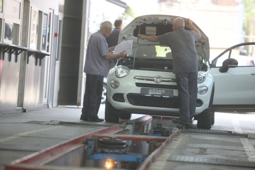 Ako hoćete da prođete na tehničkom pregledu, ova pravila morate znati: Važno za sve vozače, obratite pažnju