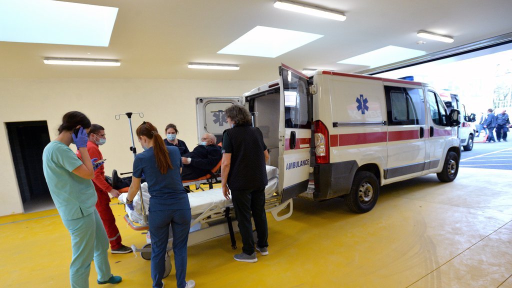 BEOGRAĐANI, OVO SE RETKO DEŠAVA: Hitna pomoć izdala izveštaj, brojka od noćas iznenadila sve!