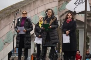 BLOKADER PRIVEDEN SA KOVERTAMA PUNIH NOVCA! Evo šta je sa tim parama planirao Vladimir Đorđević! (FOTO)