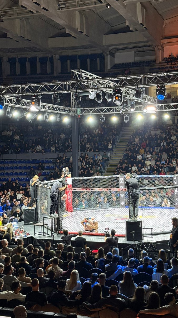 Brutalno! Borislav Nikolić "Zombi" uništio rivala