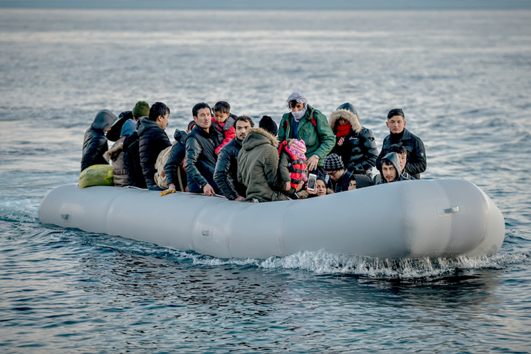 CRNA STATISTIKA: Gotovo 8.000 života ugašeno na putu ka Evropi i Americi!