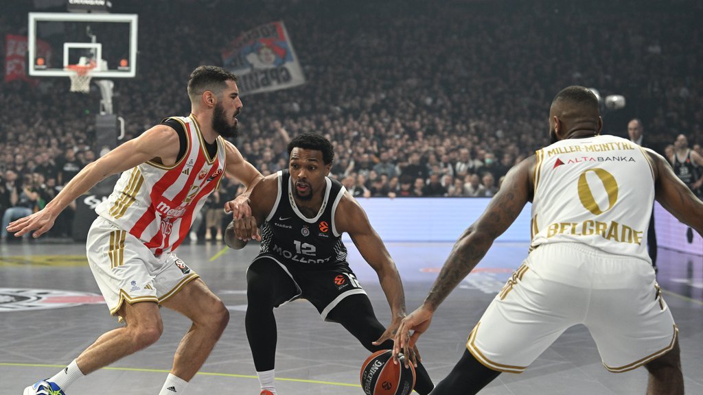 Crvena zvezda dočekuju večeras Hapoel iz Tel Aviva u 26. kolu Evrolige! Obradović: Mi smo fokusirani na nas