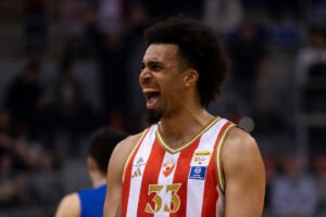 "Dragi mister Drčela, sve pare na Nvoru, molim te..." (Foto)