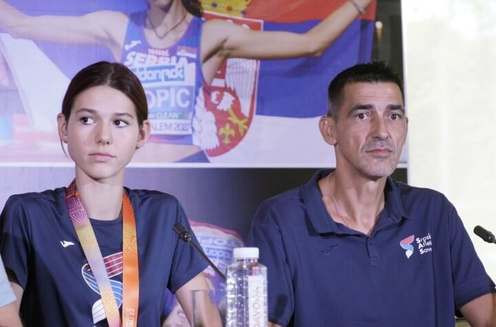 Dragutin Topić rečima za istoriju opisao rekord Angeline, srpska heroina odmah odgovorila tati: Častim