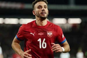 Eraković došao u Zvezdu zbog srednjeg prsta?