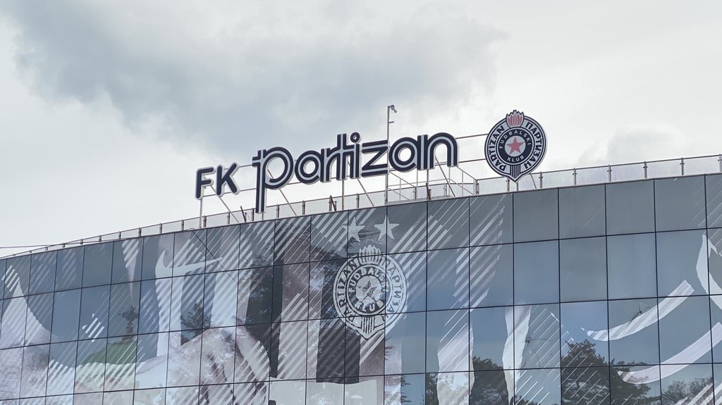 FUDBALER PARTIZANA NAPAO TRENERA: Vređao ga pred svima, klub doneo hitnu odluku