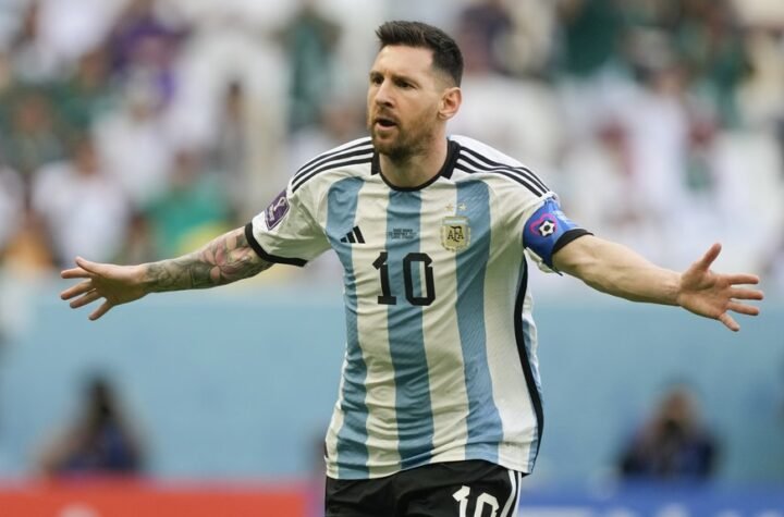 FUDBALSKI ZEMLJOTRES: Mesi se vraća u Evropu, evo i gde