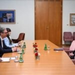GEOPOLITIČKI SUSRET U BEOGRADU: Vučić i uticajni francuski ekspert razgovarali o budućnosti Evrope i mestu Srbije u novom svetskom poretku (FOTO)