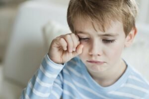 "I MENE SU TUKLI KAD SAM BIO MALI, I ŠTA MI FALI?" Rečenica koja se prenosi s kolena na koleno ima mračne posledice