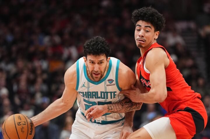 ITUDIS POTVRDIO NOVE LOŠE VESTI: Vasilije Micić povredio je koleno!