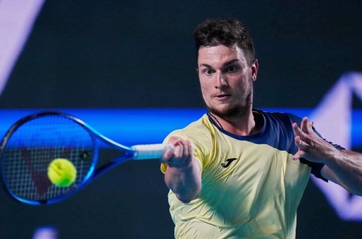 KECMANOVIĆ BEZ FINALA U AKAPULKU! Stigao do izjednačenja posle velike borbe, pa pao u trećem setu!