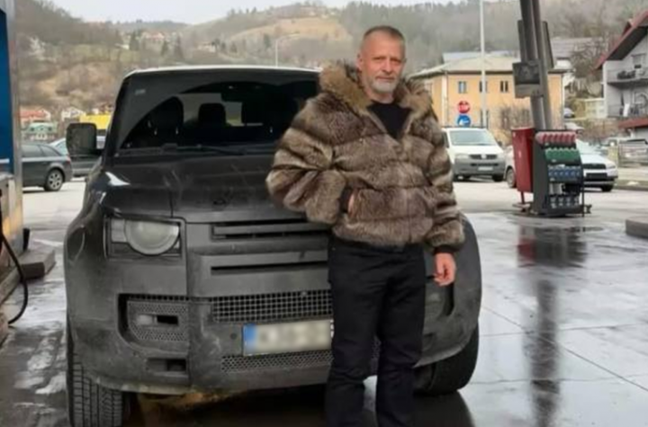 KRVNIKU, GDE TI JE SUKNJA? Naser Orić pozira u ženskom krznu! Dok su mu ruke krvave do lakata, on izigrava MODNU IKONU!