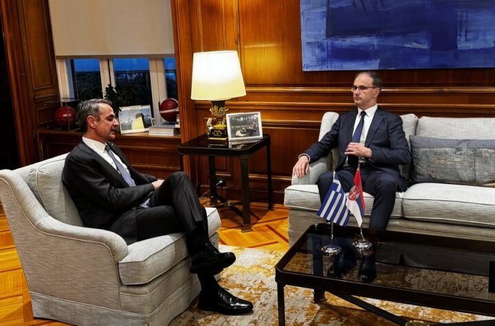 MACUT U ATINI: Sastankom sa Micotakisom premijer Srbije otpočeo dvodnevnu radnu posetu Grčkoj (FOTO)