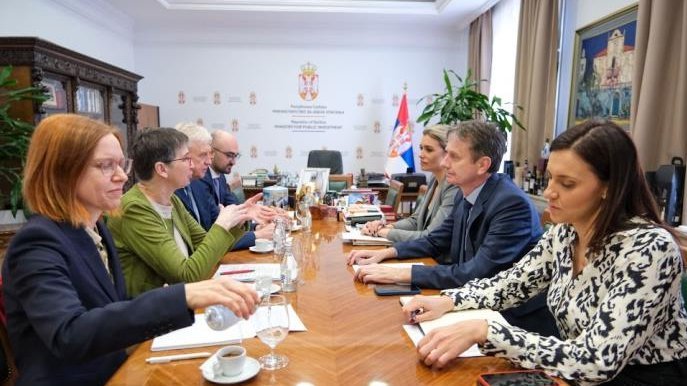 MINISTAR GLIŠIĆ NA SASTANKU SA AMBASADORKOM NEMAČKE O aktuelnim investicijama i novim zajedničkim projektima