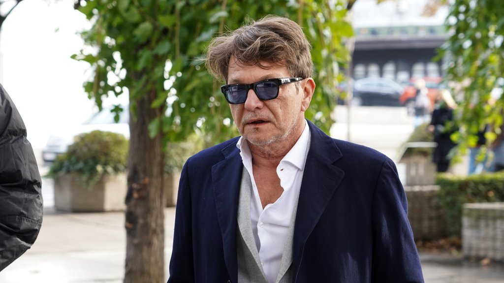 Namlatio se državnih para, pa sad kuka iz Hrvatske: Licemerno ponašanje Dragana Bjelogrlića (FOTO)