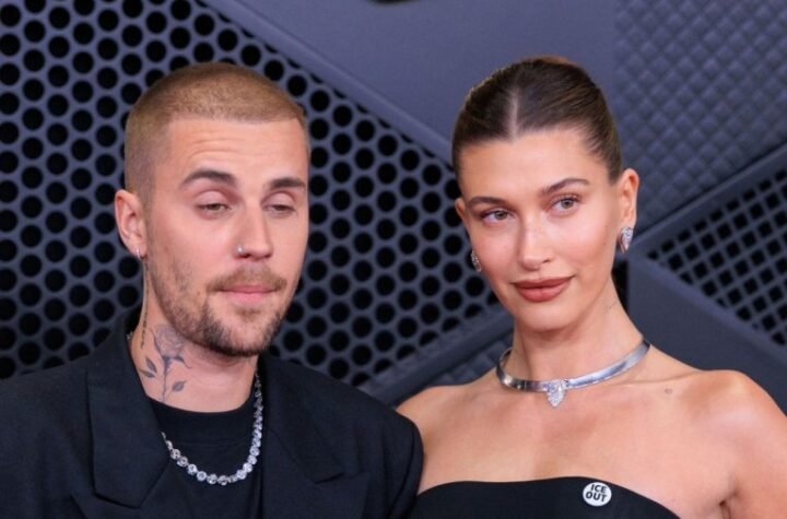 O OVOJ TETOVAŽI BRUJI CEO SVET! Pevač pokazao lik svoje žene na leđima, SVI VIDE NJEGOVU BIVŠU! (FOTO)