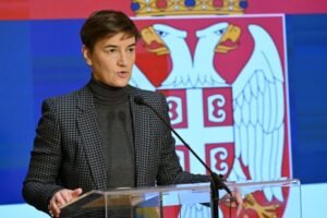 "ONI NISU PROTIV VLASTI, ONI SU PROTIV SRBIJE"! Ana Brnabić oštro osudila napad blokadera na patrijarha Porfirija i crkvene velikodostojnike!