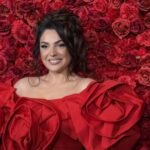 Nadica Ademov na promociji albuma "Milostinja"