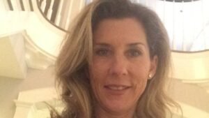 OVAKO SADA IZGLEDA MONIKA SELEŠ: Slavna teniserka posle dugo vremena objavila fotografiju! Bori se sa retkom bolešću