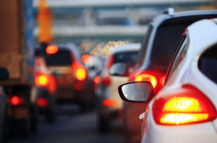 PAKAO NA PUTEVIMA I GRANICAMA! Vozači, naoružajte se strpljenjem: Na Horgošu se čeka PET SATI, a evo gde su radovi zaustavili saobraćaj u Srbiji!