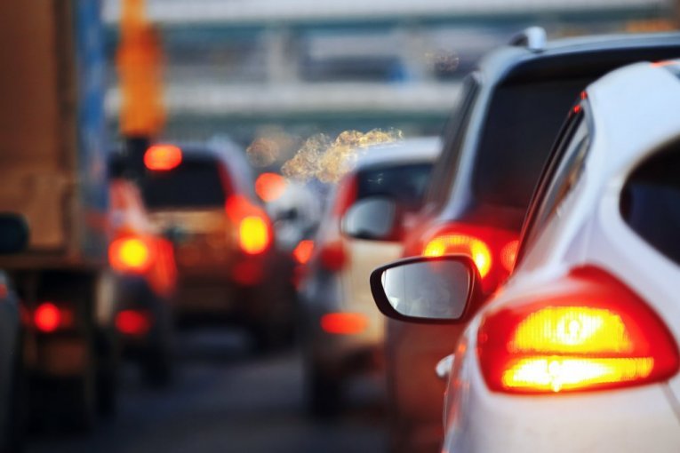 PAKAO NA PUTEVIMA I GRANICAMA! Vozači, naoružajte se strpljenjem: Na Horgošu se čeka PET SATI, a evo gde su radovi zaustavili saobraćaj u Srbiji!