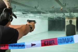 PLAĆENICI U ULOZI DOSTAVLJAČA HRANE! Sprečena likvidacija na Senjaku potvrdila: Mafija sve češće koristi ovaj SMRTONOSNI TRIK!