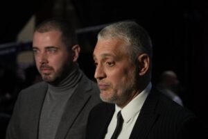 PORUKA O ČEDI I KOSU SE DELI MUNJEVITOM BRZINOM - SVE PUŠTENO U JAVNOST! Šok-bomba posle gostovanja na Pinku, mreže se usijale!