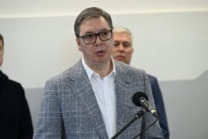 PREDSEDNIK VUČIĆ NA DANIMA ZAVIČAJA U NOVOM SADU: Vi ste sastavni deo svih naših pobeda!