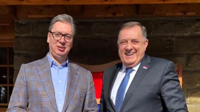 PREDSEDNIK VUČIĆ UGOSTIO DODIKA U BEOGRADU: Sa zanimanjem saslušao njegove impresije o poseti SAD! Razgovarali i o drugim pitanjima od značaja Srbije