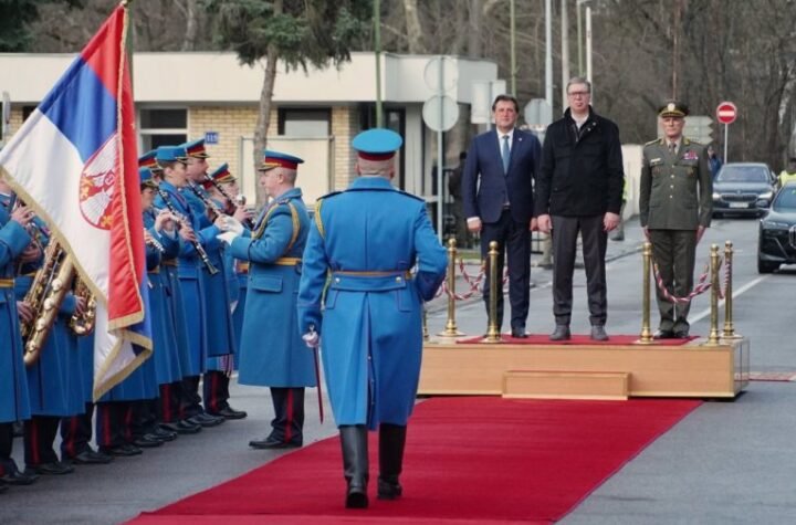 PREZENTACIJA ROBOTA U BEOGRADU: Predsednik Vučić sa predstavnicima tehnoloških giganta