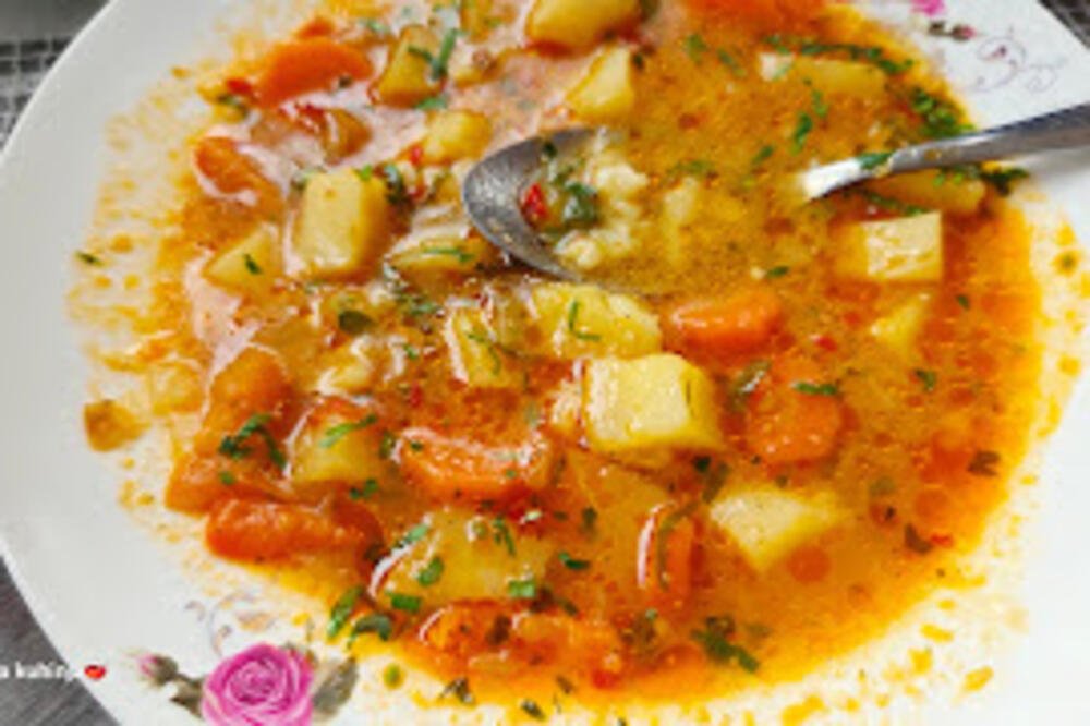 Posni paprikaš koji lansira nazad u detinjstvo! Taran glavna zvezda, a mogu ga jesti i oni koji...