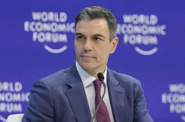 ŠPANSKI PREMIJER UPOZORIO: Putin mora da se zaustavi